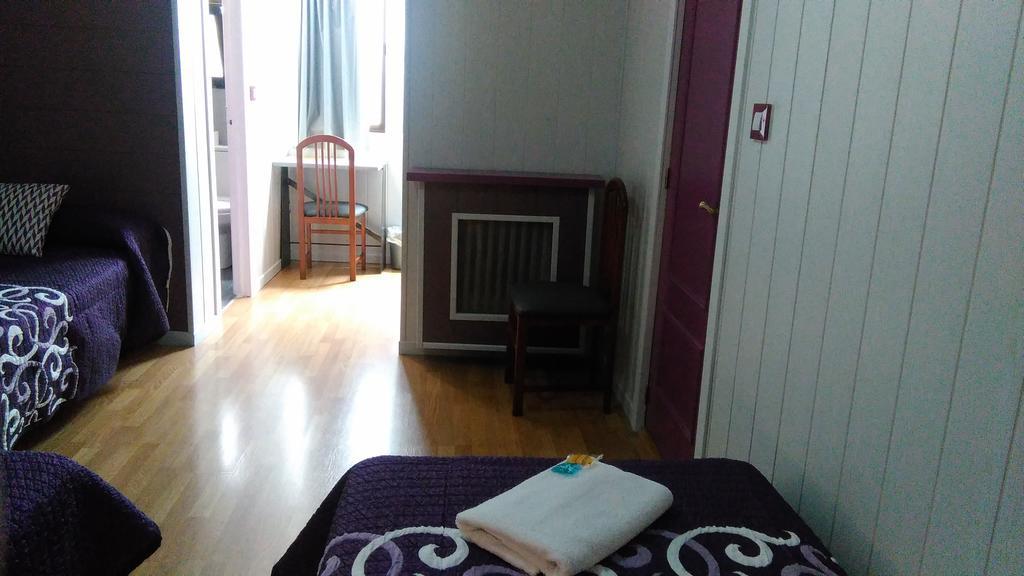 Hostal Escala Luna Salamanca Bagian luar foto