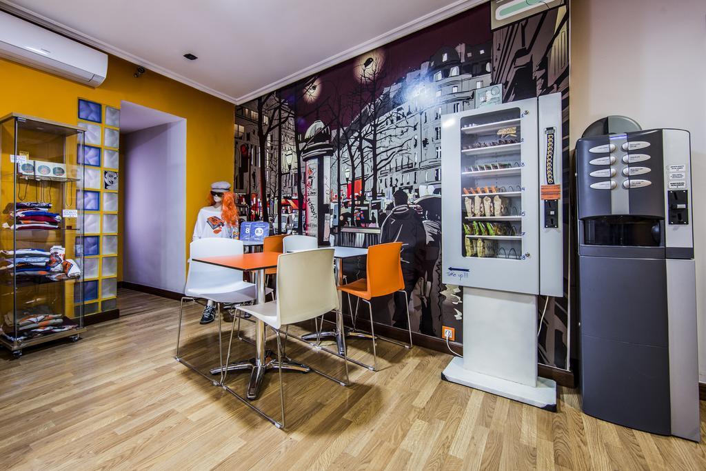 Hostal Escala Luna Salamanca Bagian luar foto
