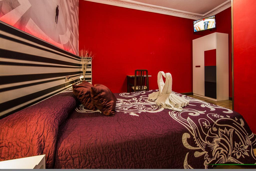 Hostal Escala Luna Salamanca Bagian luar foto