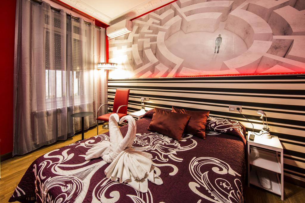 Hostal Escala Luna Salamanca Bagian luar foto