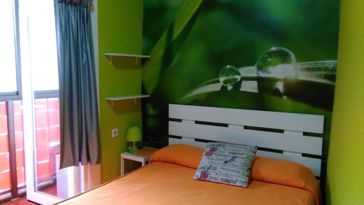 Hostal Escala Luna Salamanca Bagian luar foto